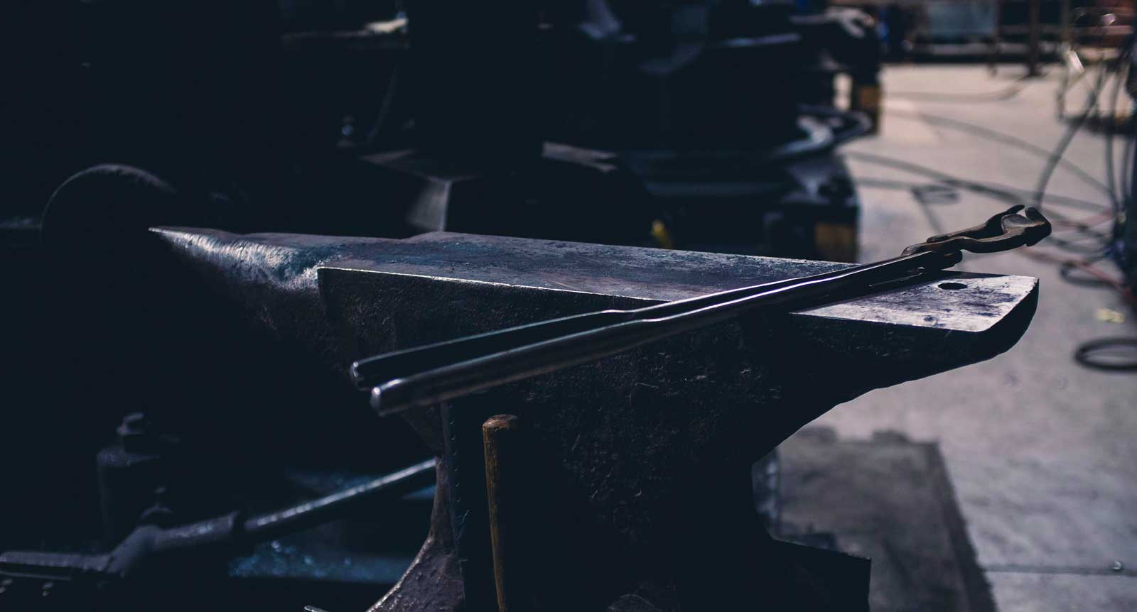 Kolstål vs rostfritt stål – vilket knivstål passar dig bäst?